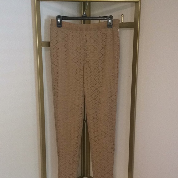 Chico’s Pull On Lace Ankle Pants - Picture 7 of 15